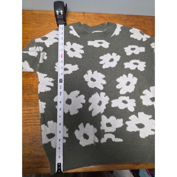 Maurice's Sweater XS Green White Flowers Grandma Core Cozy Cottage Soft Fall - Picture 6 of 8